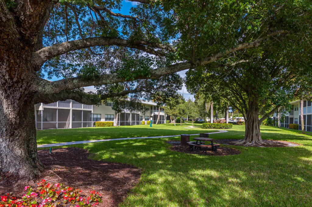 Waterford Bay Apartments in Boca Raton, Florida